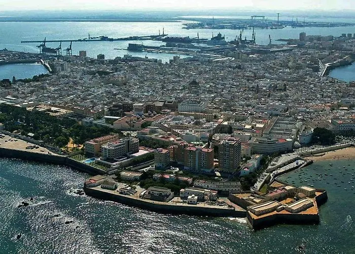 Playa La Caleta شقة